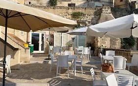 5 Elementi Sassi Matera